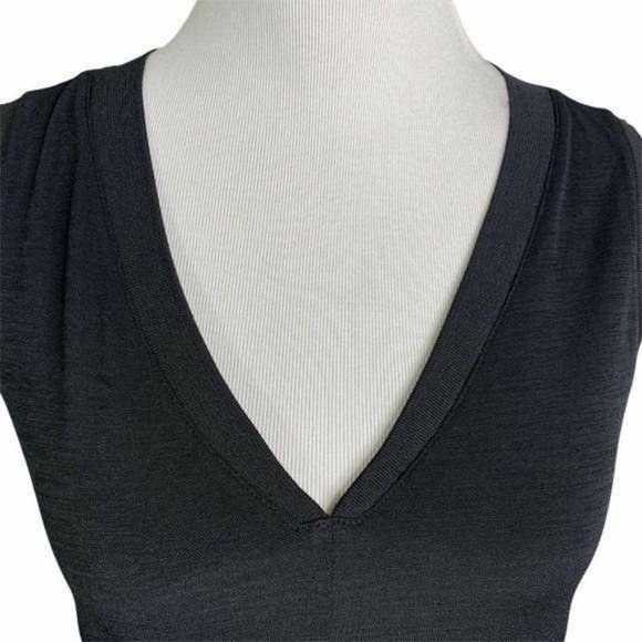 Simply Vera Wang Sleeveless Stretch Waist Tie Top - Picture 5 of 8
